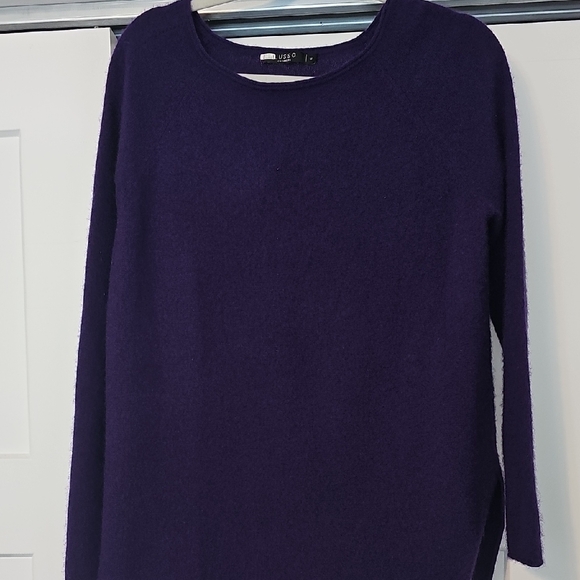Purple Cashmere Sweater in Soft Knit Fabric - Picture 1 of 3